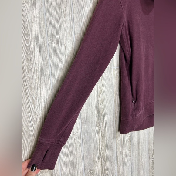 Lululemon On The Double Pullover Heathered Bordeaux Drama Sweatshirt Size 8 - Picture 6 of 13